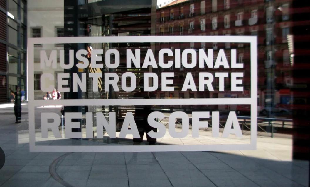 马德里Reina Sofia Museum House公寓 外观 照片